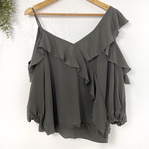 SOLD - Picture 4 of 5